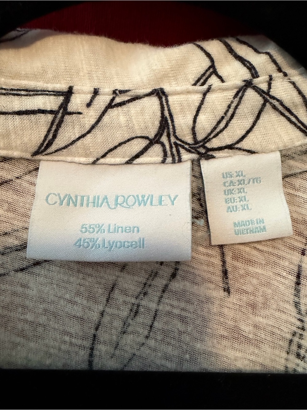 Cynthia Rowley size L 3/4 Sleeve Black and White Linen Top with Leaf Print - Picture 4 of 7